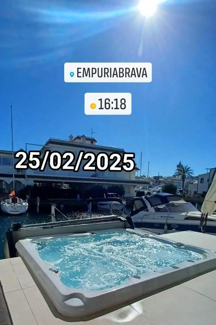 Empuriabrava 500M De La Plage De La Rubina contacts